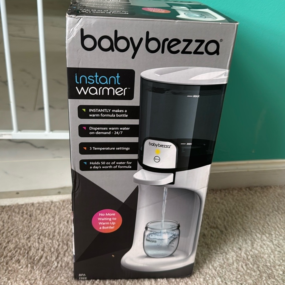 Baby Brezza instant water warmer for formula!